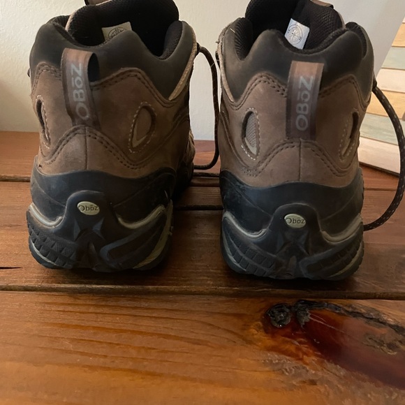 Water proof Hiking boots - Picture 6 of 6